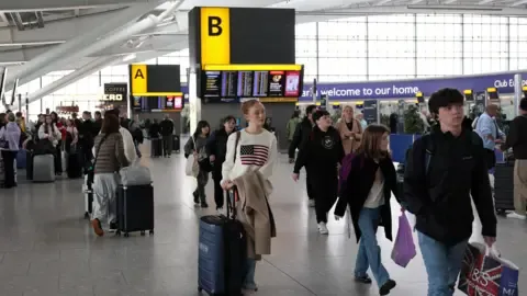 London Heathrow Among Multiple Air Hubs Hit by Digital Breach on Passenger Processing System